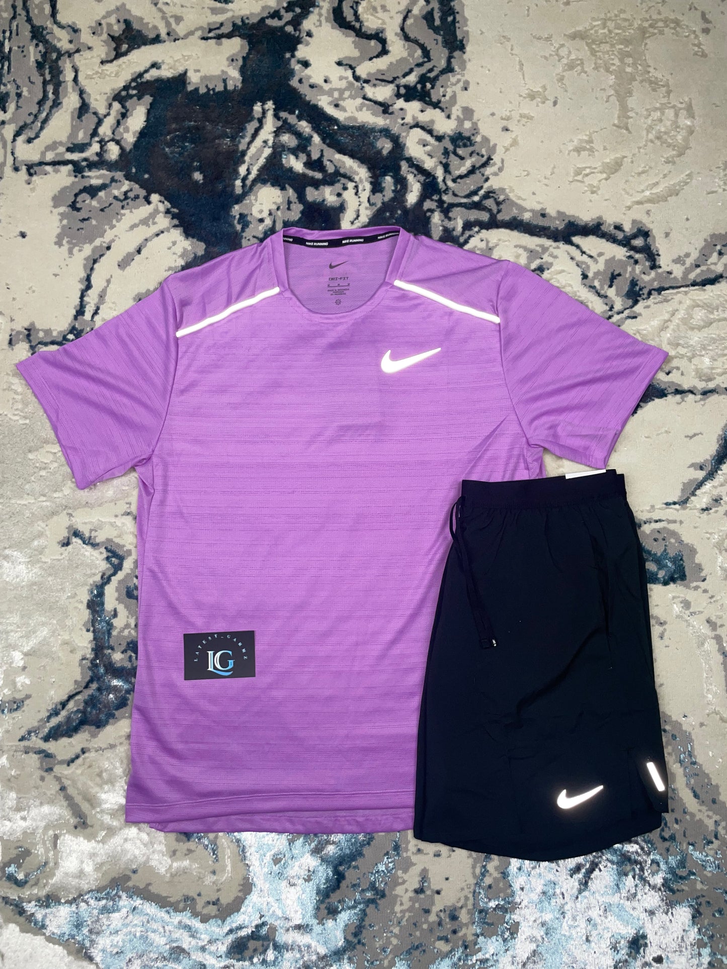 NIKE MILER T-SHIRT LILAC & BLACK FLEX STRIDE SHORT SETS