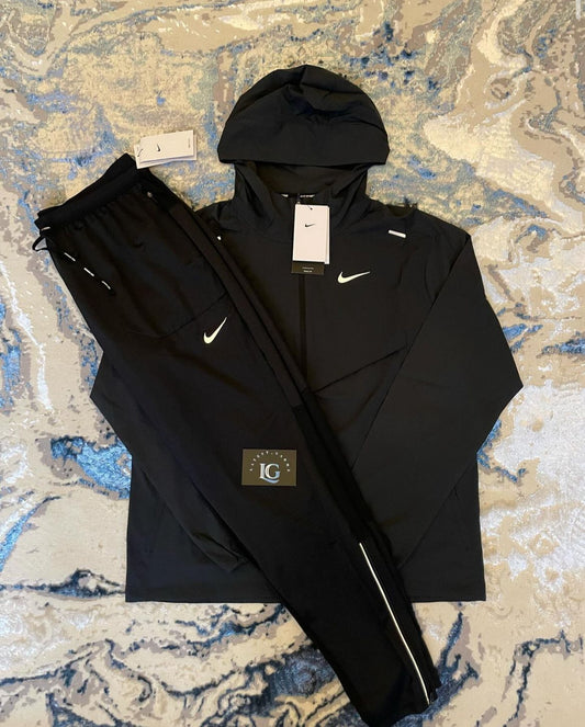 Nike Black UV Jacket & Phenom Pants Set